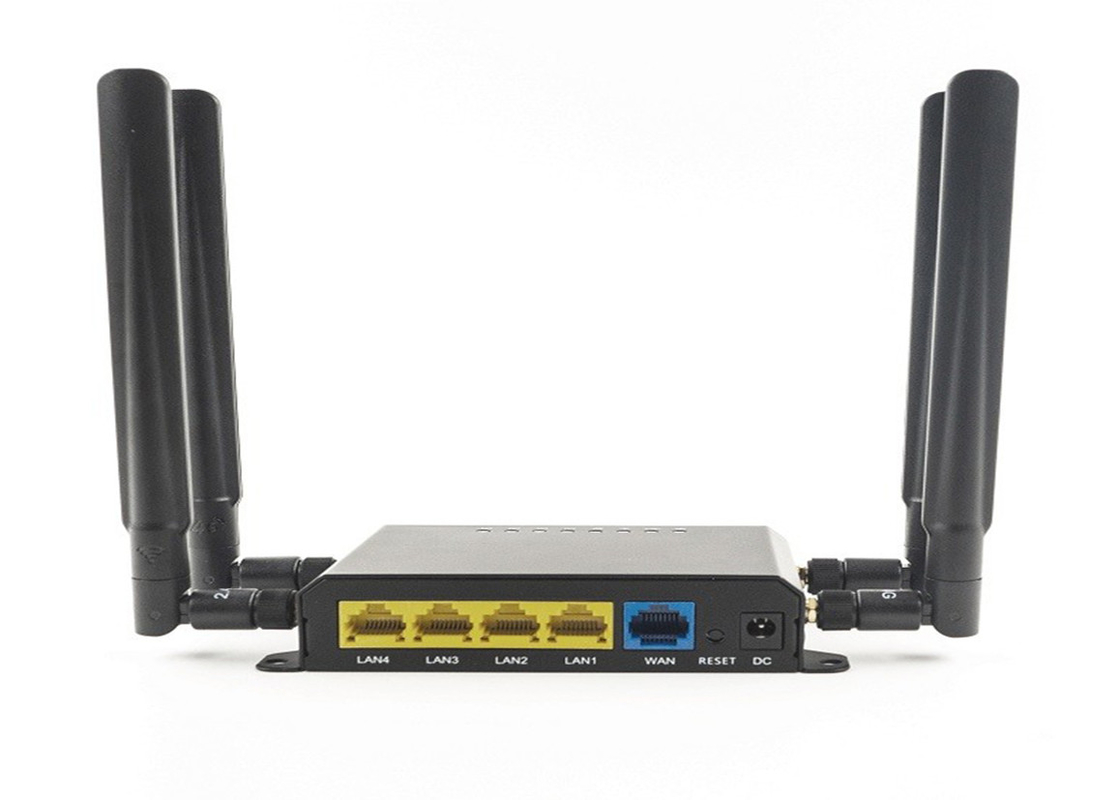 Detachable Antennas 2.4Ghz WIFI 4G Router 128MB RAM With NTP Synchronize