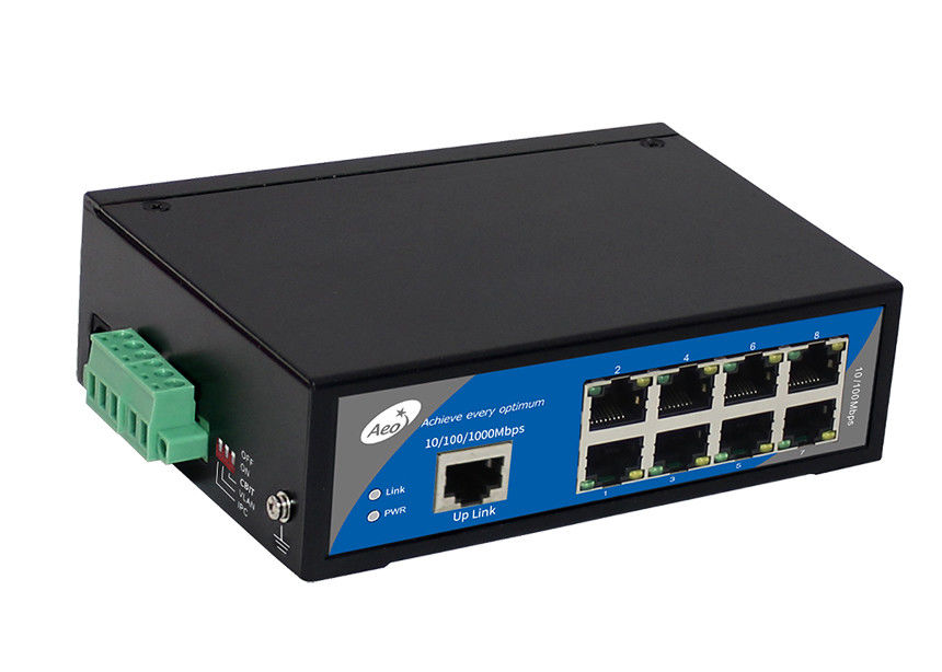 250m Industrial POE Media Converter 1 Gigabit Uplink Ethernet 8 10/100M POE Ports